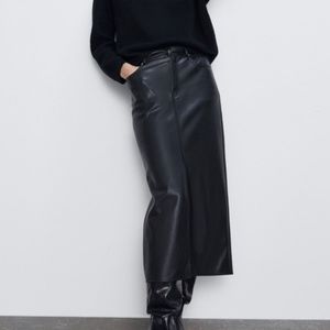 Zara Faux Leathet skirt XS